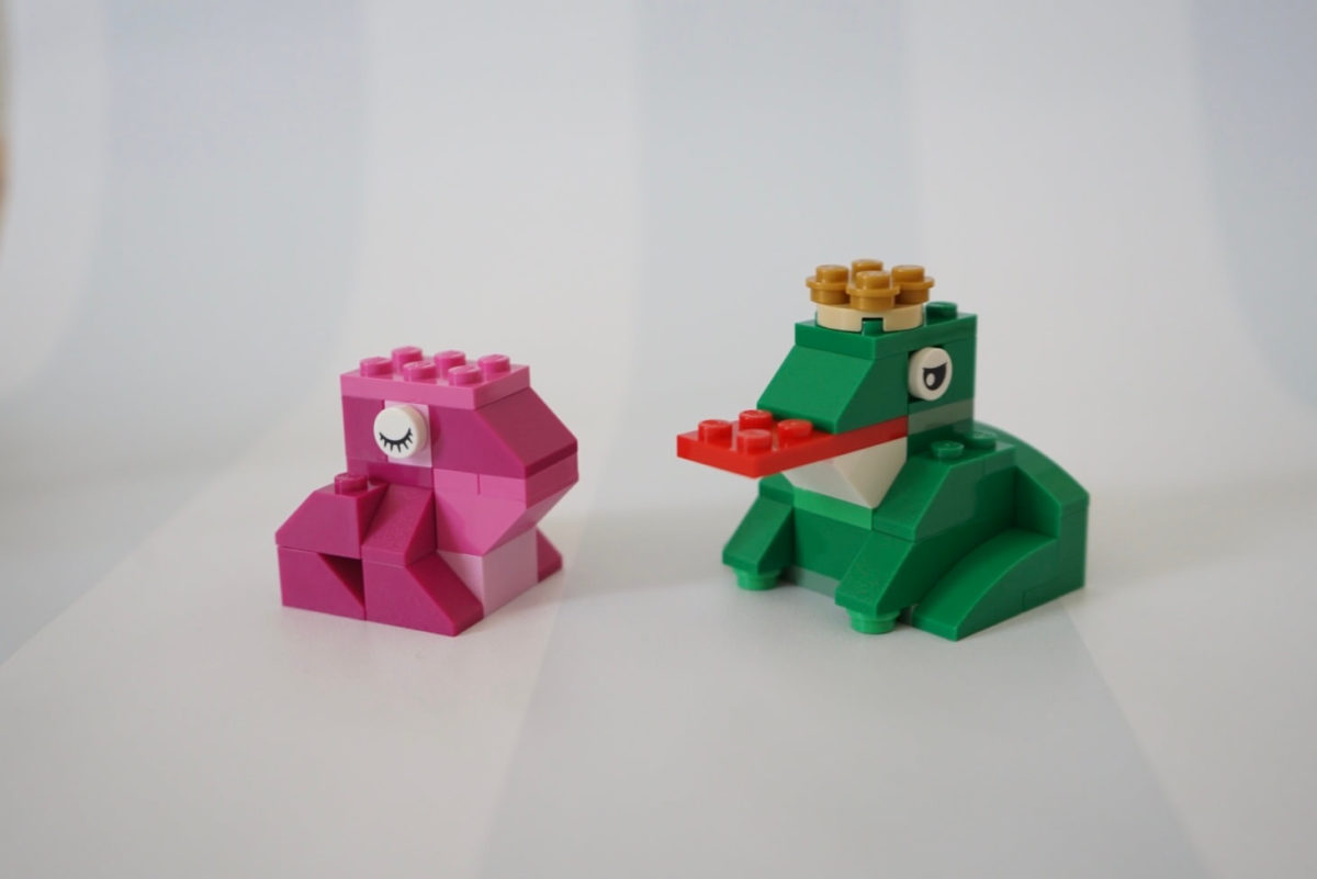 レゴで作ったカエル