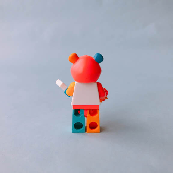 レゴミニフィグシリーズ19　 Bear Costume Guy（熊の着ぐるみを着た男性）