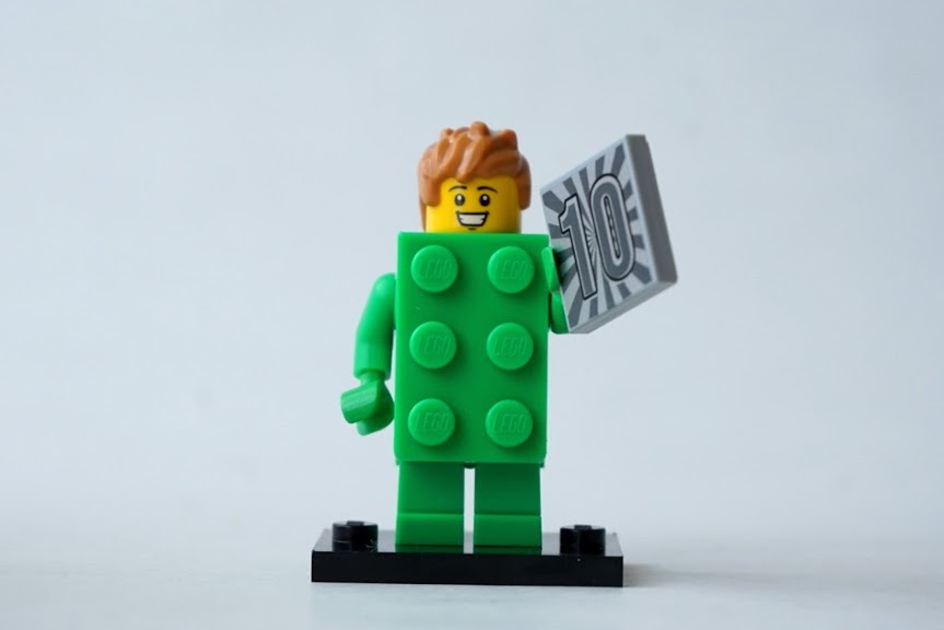 レゴ　ミニフィギュアシリーズ20（71027）13.LEGOブロックコスプレイヤー(Brick Costume Guy)