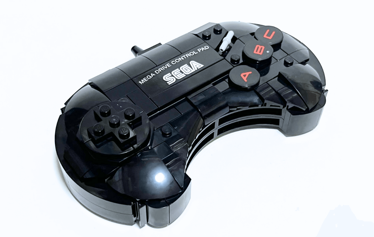 SEGA® Genesis™ あController(40769)の組み立てが完成したところ