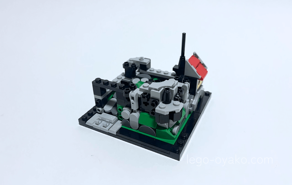 騎士の城＜ミニセット＞（40775）を組み立てている途中の写真