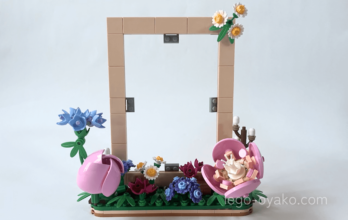 レゴ®ボタニカル フラワーフォトフレーム(40916)の完成図