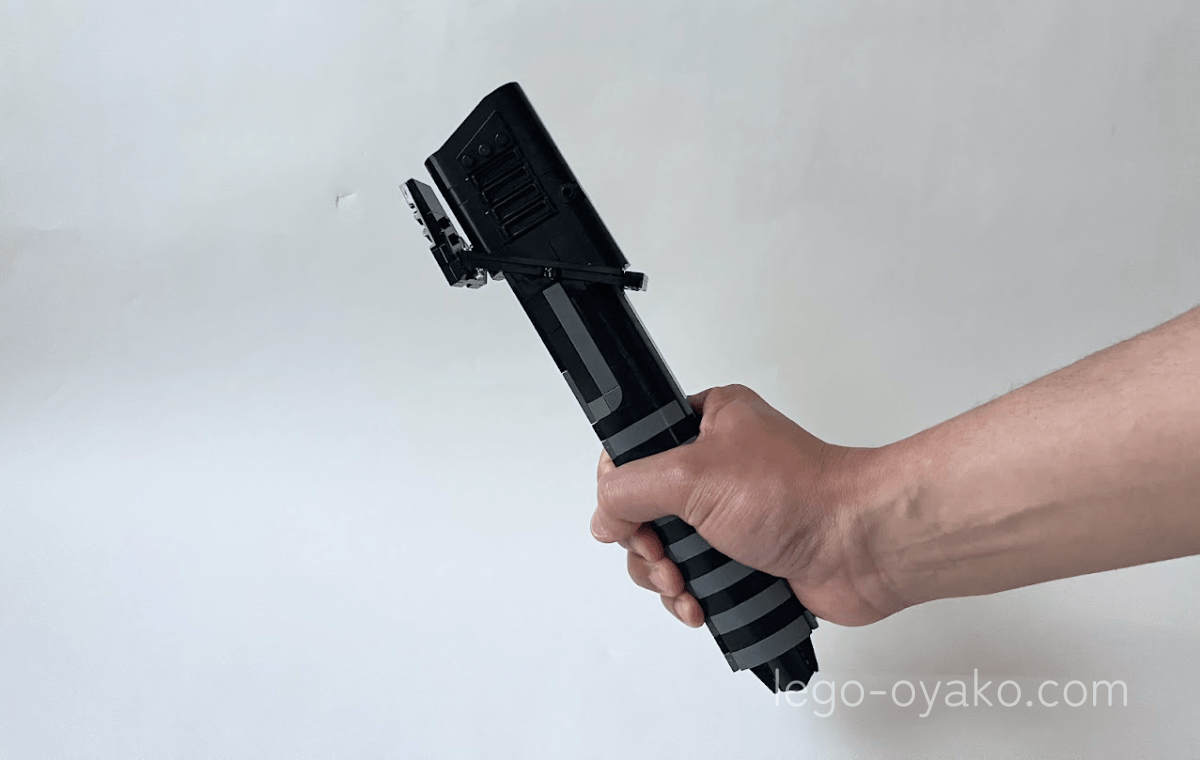 レゴ ダークセーバー（40917）を持ってみたところ